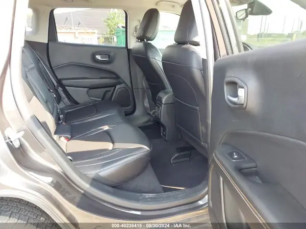 3C4NJDBBXHT666385 2017 JEEP COMPASS - Image 8