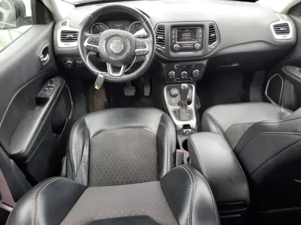 3C4NJDBBXHT674888 2017 JEEP COMPASS - Image 8