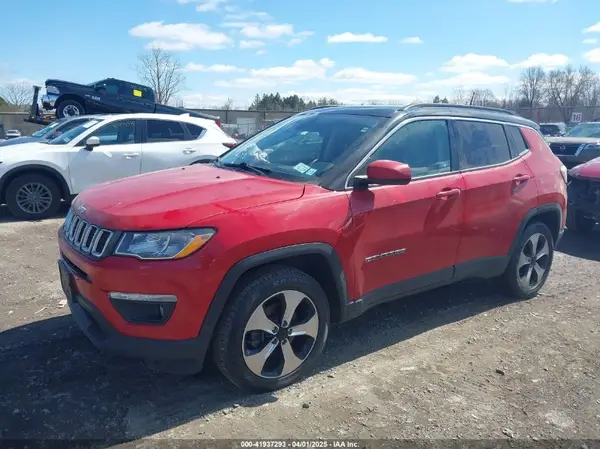3C4NJDBBXJT101043 2018 JEEP COMPASS - Image 2