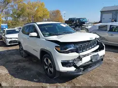 3C4NJDBBXJT101589 2018 JEEP COMPASS