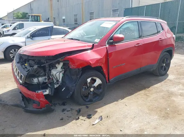 3C4NJDBBXJT103942 2018 JEEP COMPASS - Image 2