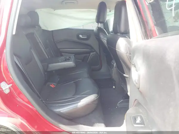 3C4NJDBBXJT103942 2018 JEEP COMPASS - Image 8