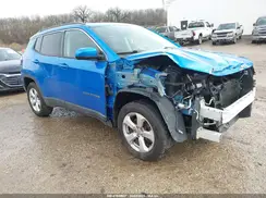 3C4NJDBBXJT104122 2018 JEEP COMPASS