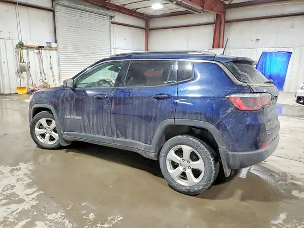 3C4NJDBBXJT112172 2018 JEEP COMPASS - Image 2
