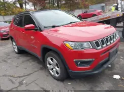 3C4NJDBBXJT113192 2018 JEEP COMPASS