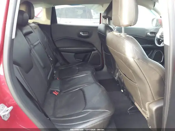 3C4NJDBBXJT115072 2018 JEEP COMPASS - Image 8