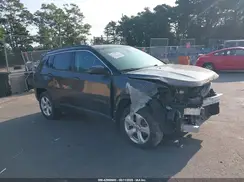 3C4NJDBBXJT115783 2018 JEEP COMPASS