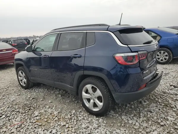 3C4NJDBBXJT117310 2018 JEEP COMPASS - Image 2