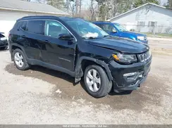 3C4NJDBBXJT131370 2018 JEEP COMPASS