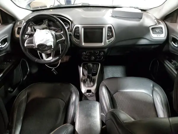 3C4NJDBBXJT131899 2018 JEEP COMPASS - Image 8