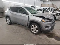 3C4NJDBBXJT134981 2018 JEEP COMPASS