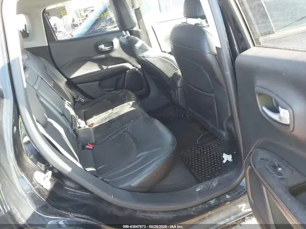 3C4NJDBBXJT139131 2018 JEEP COMPASS - Image 8