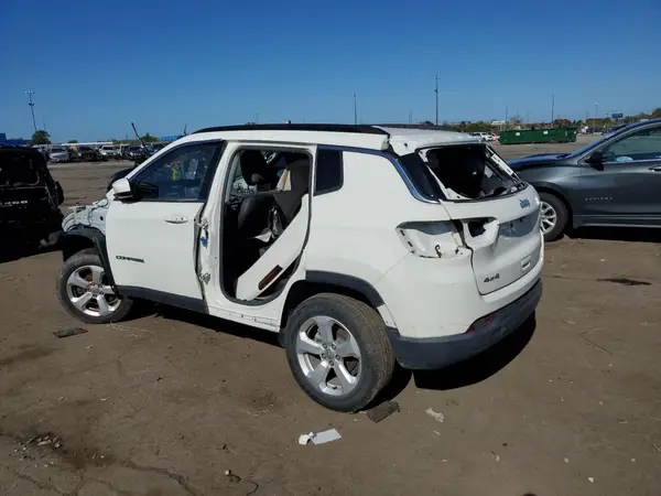 3C4NJDBBXJT139288 2018 JEEP COMPASS - Image 2