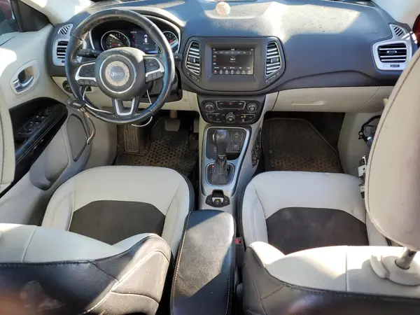 3C4NJDBBXJT143048 2018 JEEP COMPASS - Image 8
