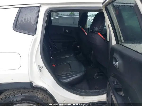 3C4NJDBBXJT145625 2018 JEEP COMPASS - Image 8