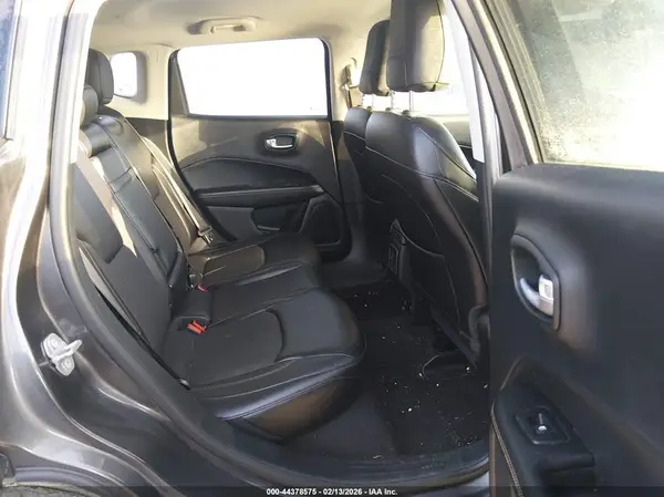 3C4NJDBBXJT150047 2018 JEEP COMPASS - Image 8