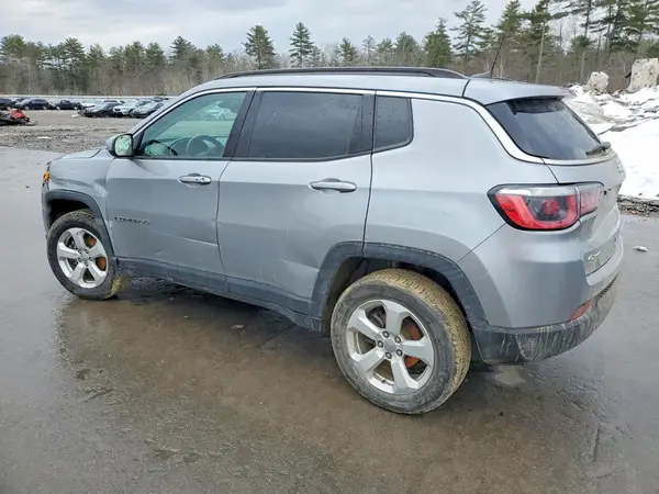 3C4NJDBBXJT150145 2018 JEEP COMPASS - Image 2