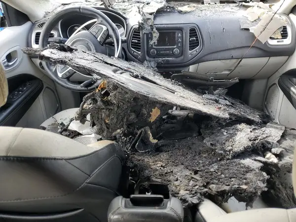 3C4NJDBBXJT150517 2018 JEEP COMPASS - Image 8