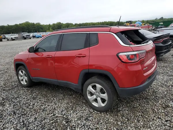 3C4NJDBBXJT152977 2018 JEEP COMPASS - Image 2