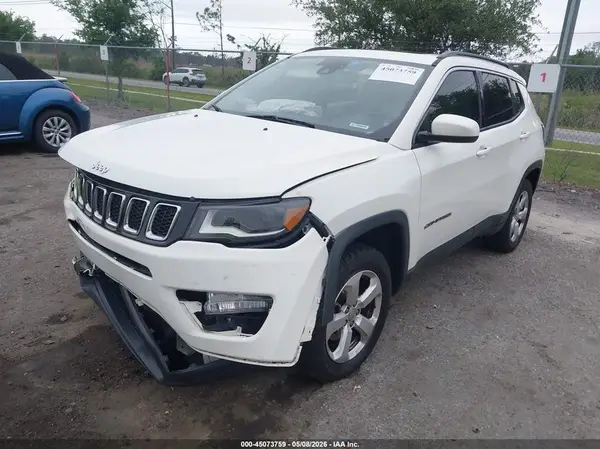 3C4NJDBBXJT169729 2018 JEEP COMPASS - Image 2