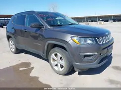 3C4NJDBBXJT185252 2018 JEEP COMPASS