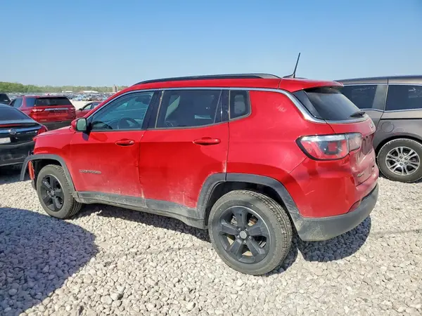 3C4NJDBBXJT185669 2018 JEEP COMPASS - Image 2