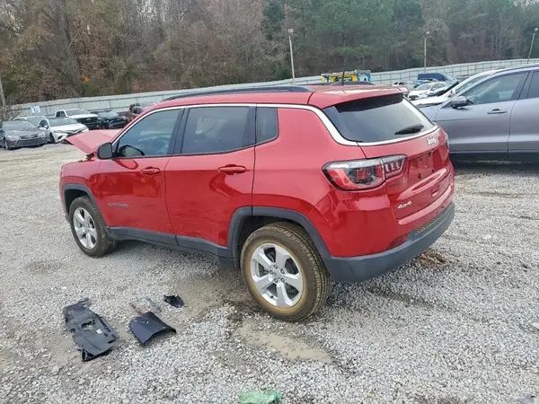 3C4NJDBBXJT231422 2018 JEEP COMPASS - Image 2