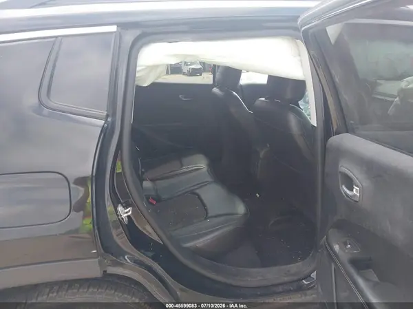 3C4NJDBBXJT238189 2018 JEEP COMPASS - Image 8