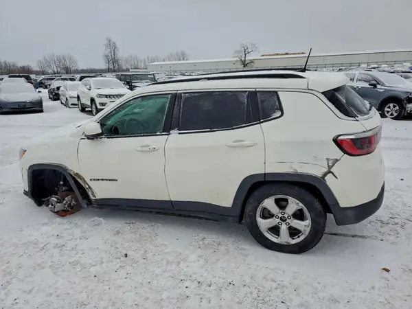 3C4NJDBBXJT259057 2018 JEEP COMPASS - Image 2