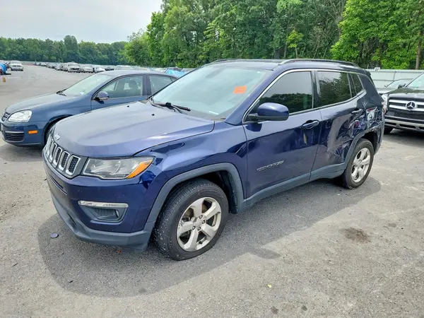 3C4NJDBBXJT262752 2018 JEEP COMPASS - Image 1