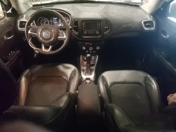 3C4NJDBBXJT282516 2018 JEEP COMPASS - Image 8