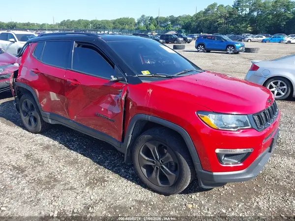 3C4NJDBBXJT323954 2018 JEEP COMPASS - Image 1