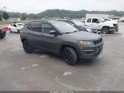 3C4NJDBBXJT325638 2018 JEEP COMPASS