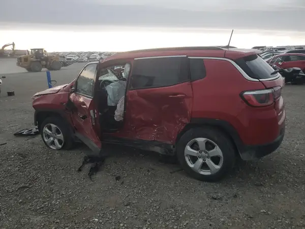 3C4NJDBBXJT331732 2018 JEEP COMPASS - Image 2