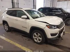 3C4NJDBBXJT336204 2018 JEEP COMPASS