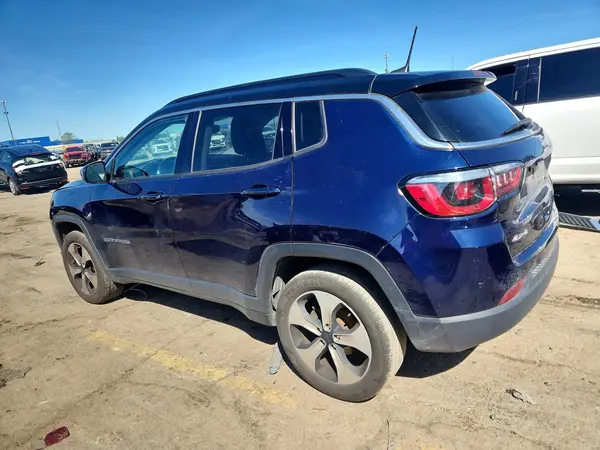 3C4NJDBBXJT361300 2018 JEEP COMPASS - Image 2