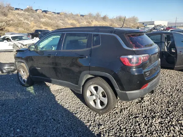 3C4NJDBBXJT366349 2018 JEEP COMPASS - Image 2