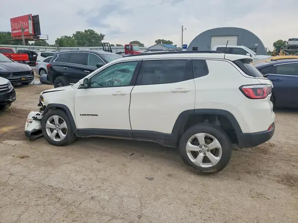 3C4NJDBBXJT392367 2018 JEEP COMPASS - Image 2