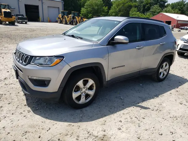 3C4NJDBBXJT398606 2018 JEEP COMPASS - Image 1