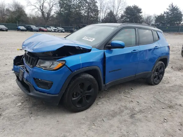 3C4NJDBBXJT401214 2018 JEEP COMPASS - Image 1
