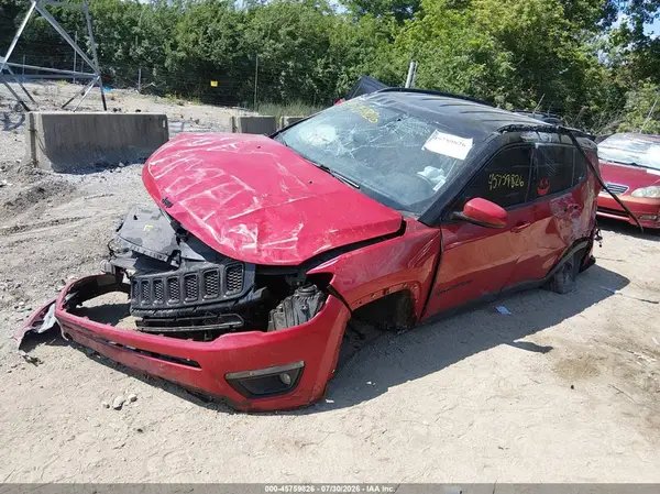 3C4NJDBBXJT401486 2018 JEEP COMPASS - Image 2