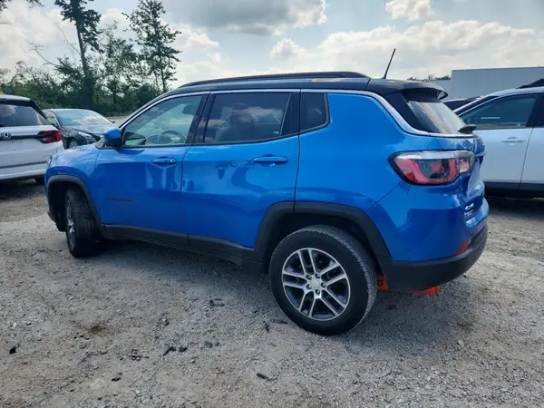 3C4NJDBBXJT402279 2018 JEEP COMPASS - Image 2