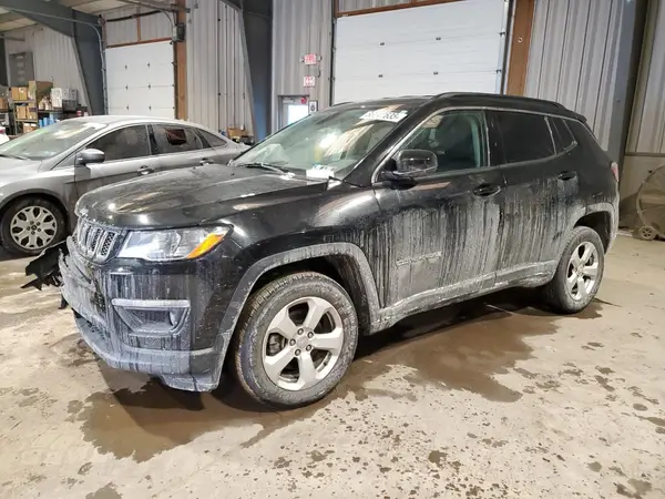 3C4NJDBBXJT402623 2018 JEEP COMPASS - Image 1
