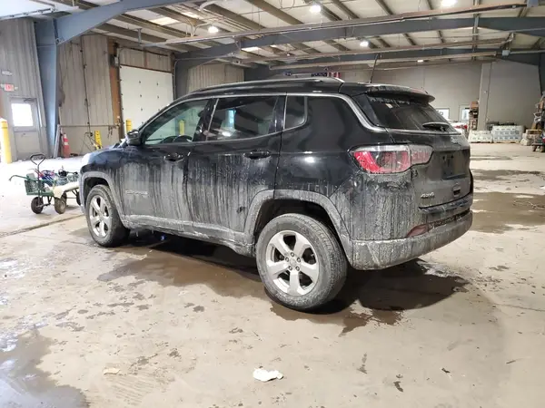 3C4NJDBBXJT402623 2018 JEEP COMPASS - Image 2