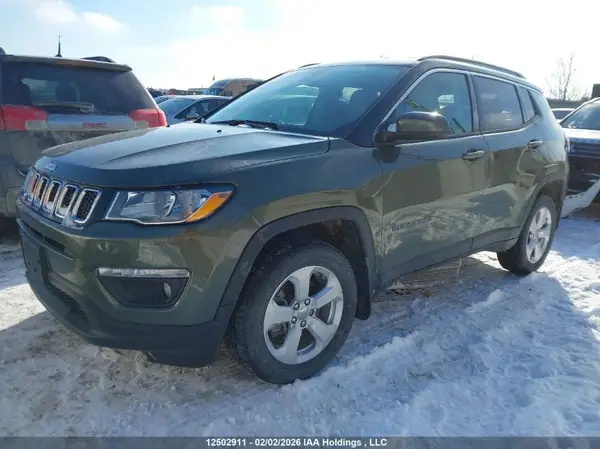 3C4NJDBBXJT416683 2018 JEEP COMPASS - Image 2