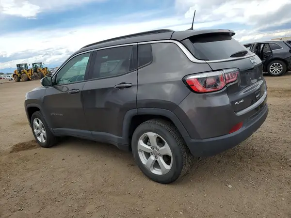 3C4NJDBBXJT422922 2018 JEEP COMPASS - Image 2