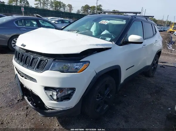 3C4NJDBBXJT432530 2018 JEEP COMPASS - Image 2