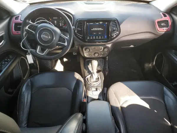 3C4NJDBBXJT433614 2018 JEEP COMPASS - Image 8