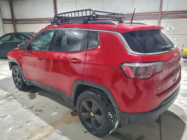 3C4NJDBBXJT435251 2018 JEEP COMPASS - Image 2