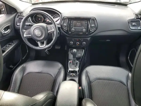 3C4NJDBBXJT454267 2018 JEEP COMPASS - Image 8